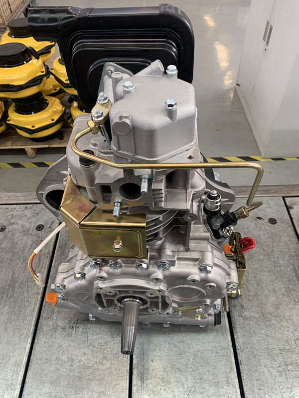 Air-cooled Diesel Industrial Engine Including 5.5L Fuel Tank Capacity Perfect for Heavy Industrial and Fuel Management