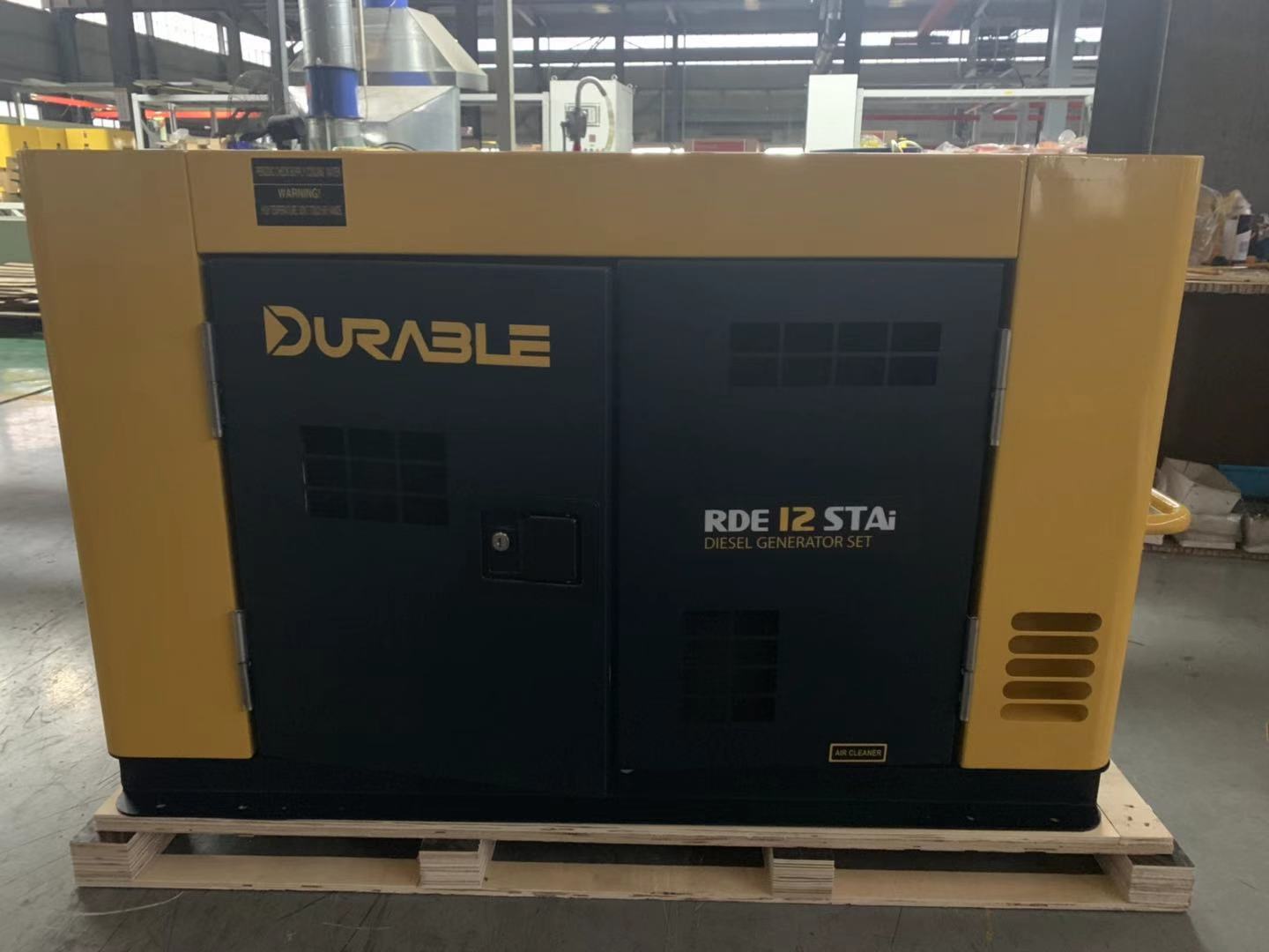 RDE25SS3 Soundproof Diesel Generator 800 Kg To 3000 Kg Ultra Quiet Generator