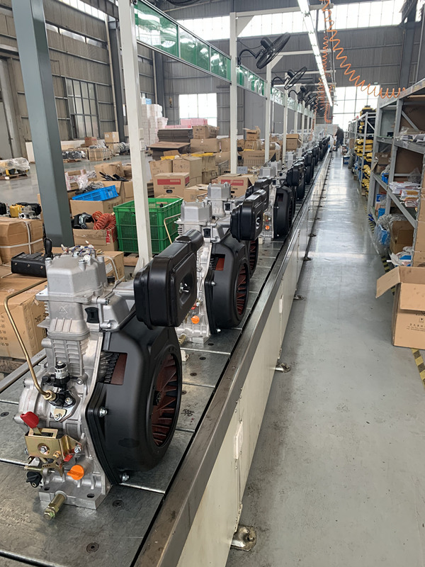 Above 12V 36Ah Accumulator Capacity Diesel Industrial Engine Providing Overall Dimension 420×440×495 Mm for Industrial Power